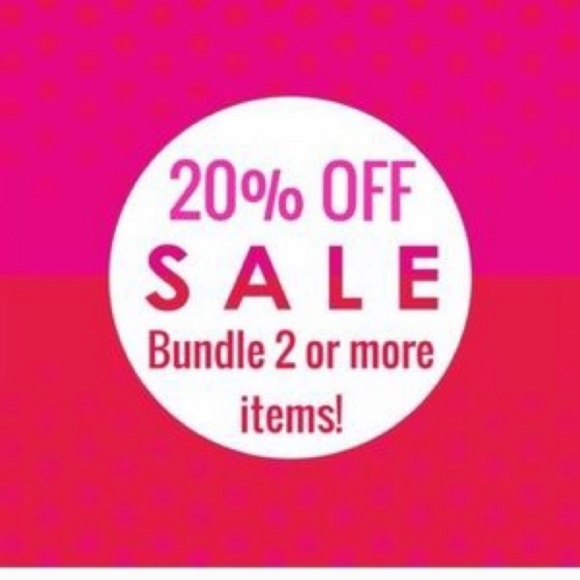 Brandy Melville Veena Navy White Striped Sweater - Picture 10 of 10